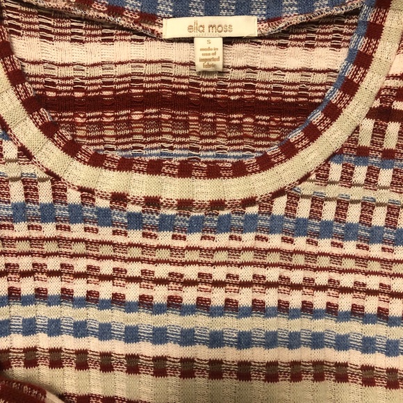 Cold shoulder pattern dress - Picture 4 of 4